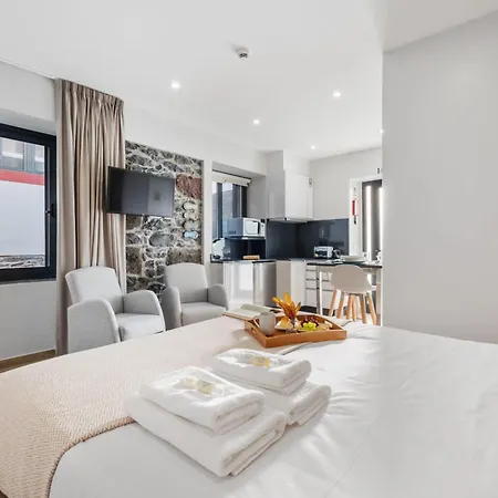 아파트 Seaside Sunset By Homie