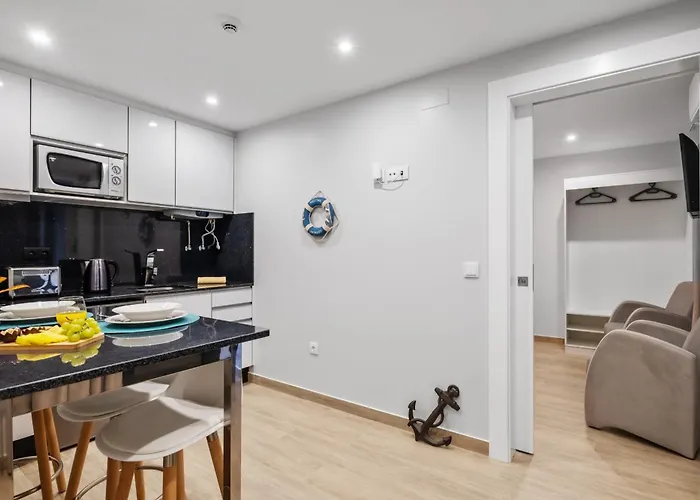 Seaside Sunset By Homie Apartmán *