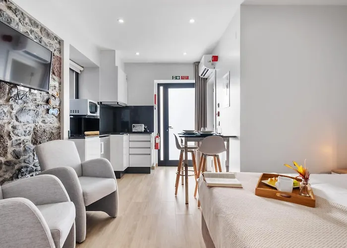 Seaside Sunset By Homie *