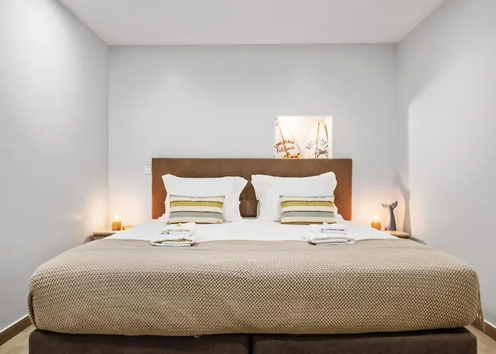 Seaside Sunset By Homie Apartmán