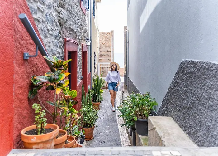 Seaside Sunset By Homie Paul do Mar (Madeira)