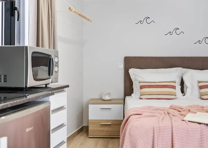 Seaside Sunset By Homie Apartment