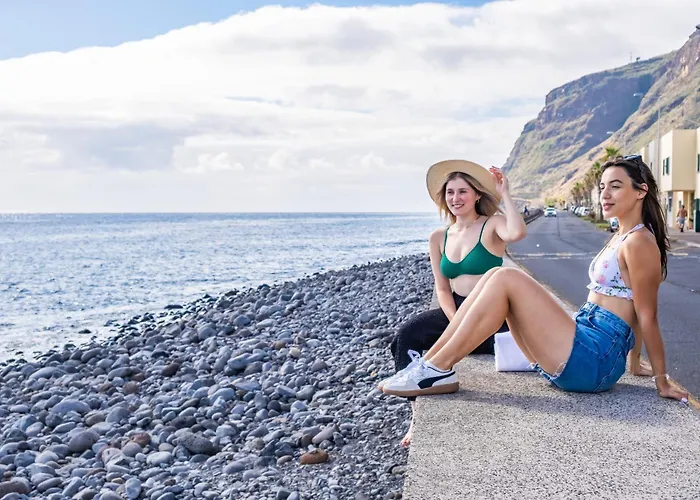 Apartment Seaside Sunset By Homie